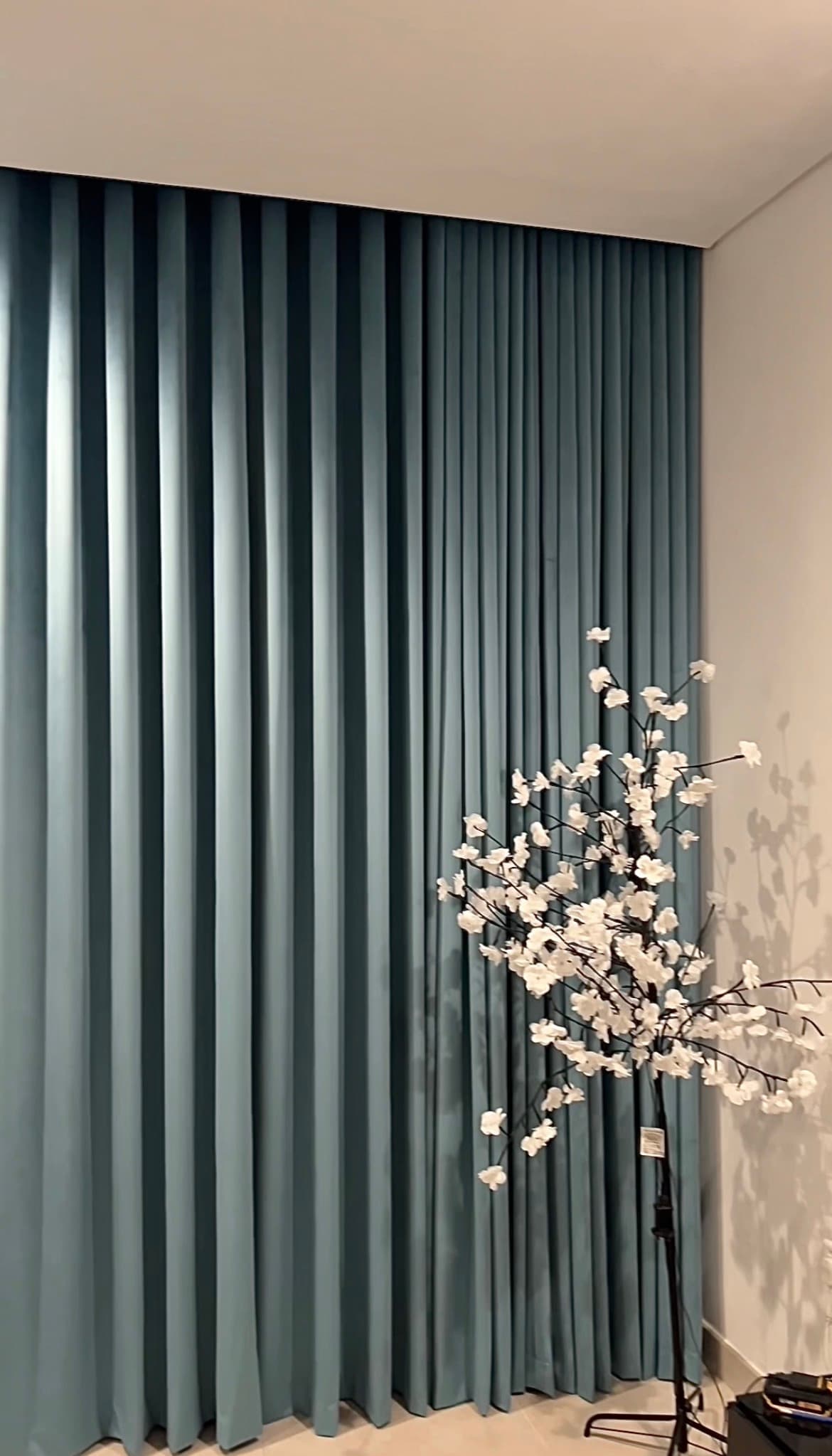 wave curtains